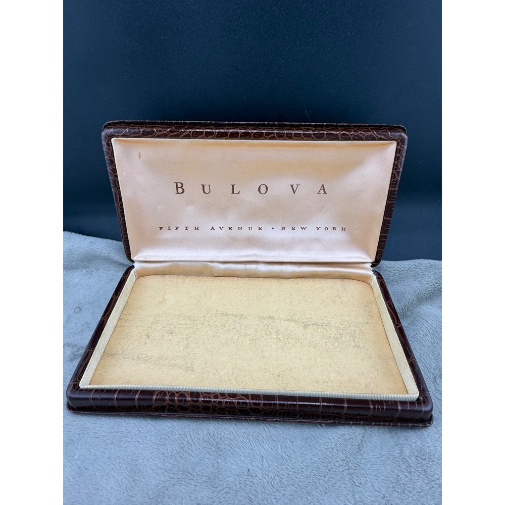 Vintage Bulova Watch Display Box Brown Faux Crocodile Fifth Avenue New York READ